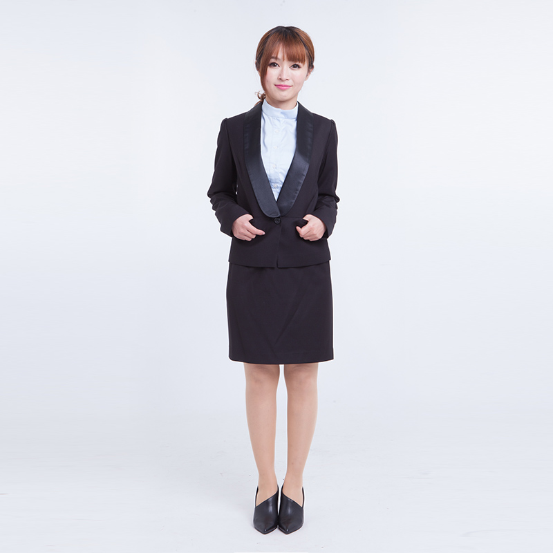 女套裝C18