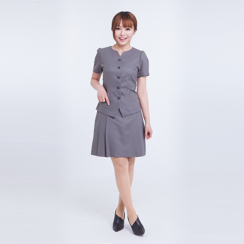 女套裝A18